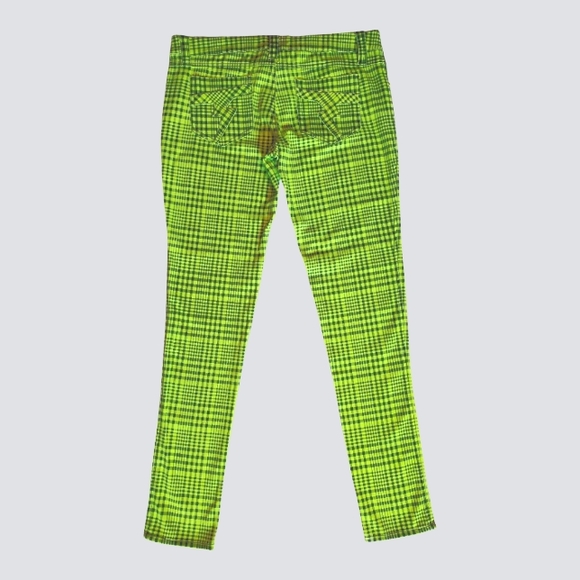 Tripp NYC NWOT Green & Black Plaid Skull Zipper Embellished Skinny Pants Size 9 - Picture 3 of 10